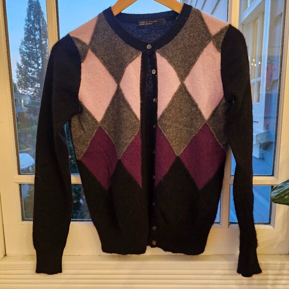 Lord & Taylor Argyle cashmere cardigan - Picture 5 of 10